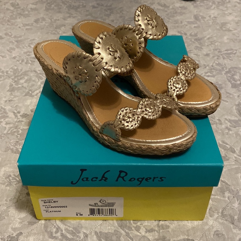 NWT Jack Rogers Platinum Shelby Wedges Women’s Size 6M Brand New w/ original box